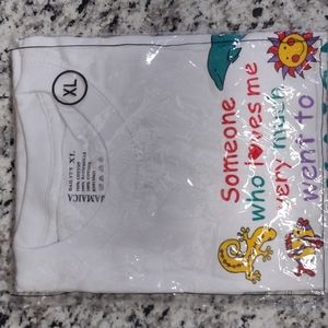 NWOT-Youth Jamaica T-shirt